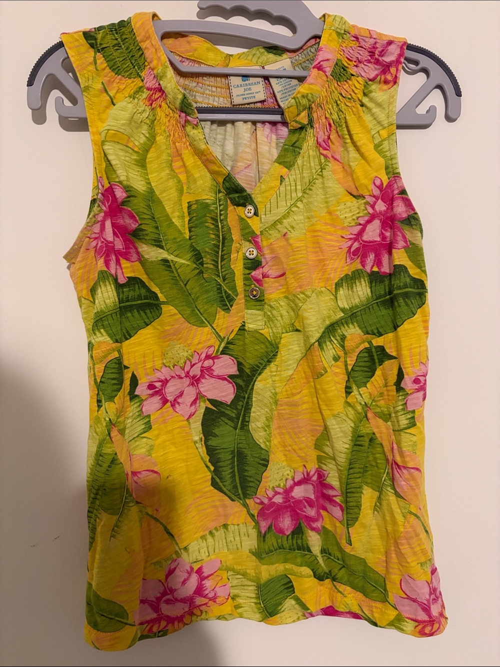 Caribbean Joe Yellow Floral V-Neck Sleeveless Tank